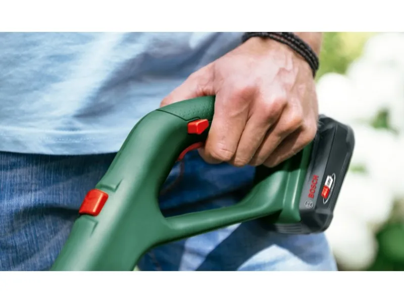 Bosch Strauchscheren|Grasscheren|Akku-Rasentrimmer EasyGrassCut 18V-230 mit Akku und Ladegerät