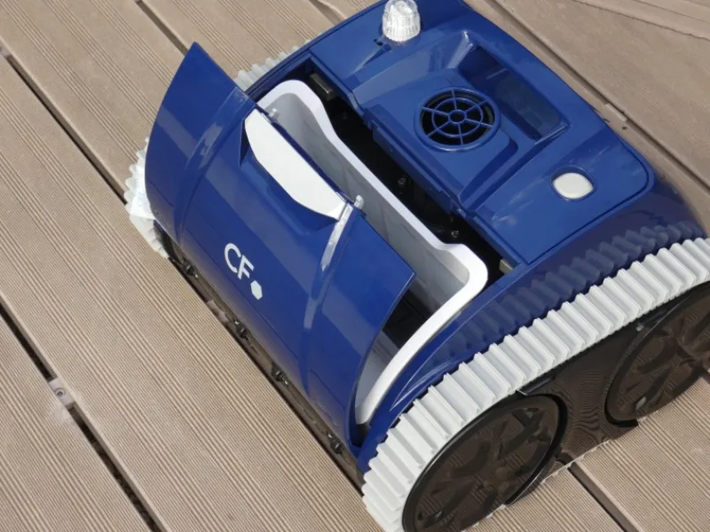 CF Group Poolreinigung|CF Poolroboter CF200CL mit Lithium-Ionen-Akku Blau-Schwarz