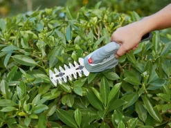 CMI Gras-und Strauchschere C-AGS-3.6/10 3,6 V Li-Ion-Akku* Hot