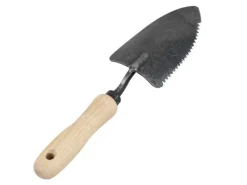 D&O Gartenhandgeräte|Schaufeln|Gezahnte Pflanzkelle mit Holzgriff