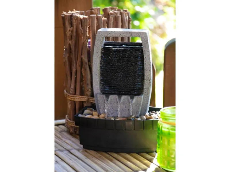 Design-Zimmerbrunnen in Steinoptik mit Deko-Steinen, Wasserspiel und Pumpe*Dobar