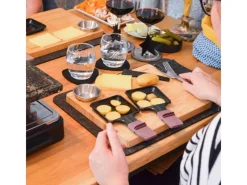 DuneDesign Tischgrills|Raclette Teller Set mit Dipschale für 4 Personen 30 x 25 cm