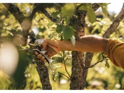 Fiskars Gartenscheren|Bypass-Gartenschere Plus Power Lever P751 Metall