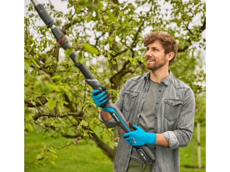 Gardena Kettensägen|Baumscheren|Akku-Teleskop-Astschere HighCut 250/18V Power For All + Akku & Ladegerät