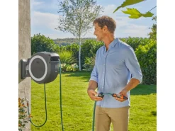 Akku-Wand-Schlauchbox PowerRoll XXL 18 V 40 m Power For All inkl. Akku*Gardena Sale