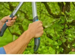 Astschere EasyCut S Bypass-Schneidprinzip*Gardena Hot