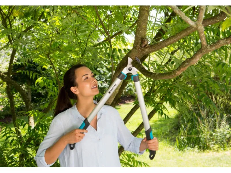 Astschere EasyCut 680 A Amboss-Schneideprinzip 40 mm Schnittstärke*Gardena Sale