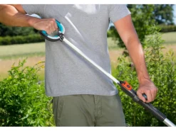 Gardena Gartenscheren|Baumscheren|Astschere SlimCut Bypass-Schneideprinzip 28 mm Schnittstärke