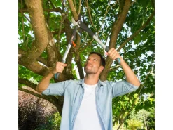 Comfort Ratschen-Astschere SmartCut bis 45 mm Schnittstärke*Gardena