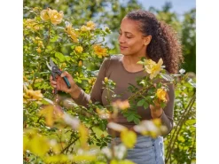 Gartenschere PremiumCut Flex Bypass Gartenschere für Grünholz 24 mm*Gardena Discount