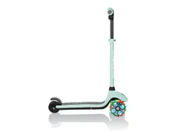 Globber One K E-Motion 4 Plus E-Scooter Lithium-Batterie 80 W Motor 125/90 mm 3-Rädrig LED-Rollen Mint*