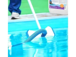 Höfer Chemie Pool Bodensauger Deluxe* Sale