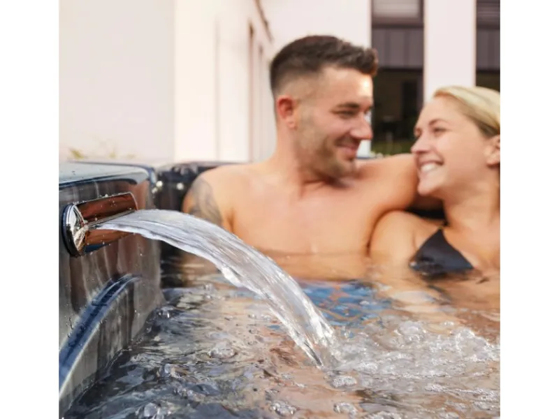 Home Deluxe Outdoor Whirlpools|Whirlpool Black Marble für 3 Personen 210 x 160 x 85 cm