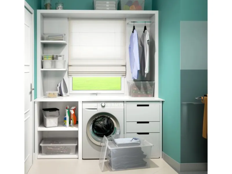 Aufbewahrungsbox C XL mit Deckel 4 Rollen Transparent*KIS Outlet