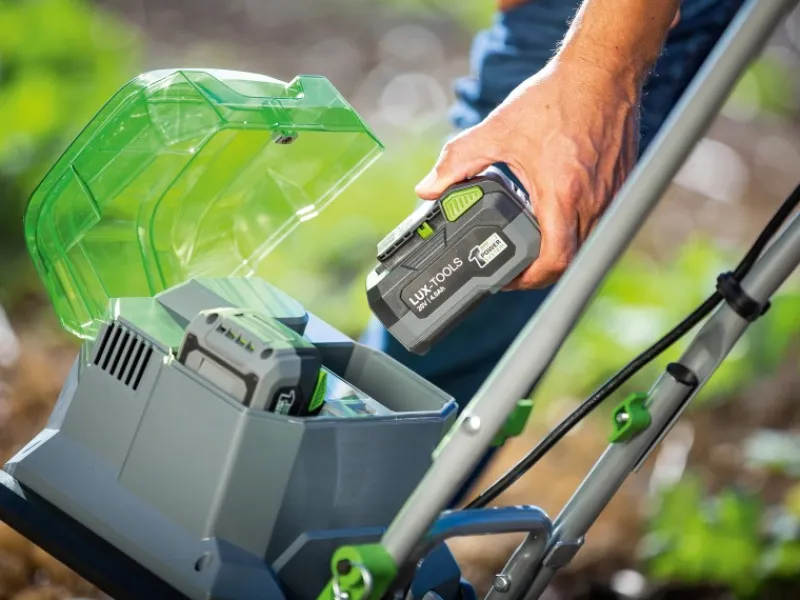 Bodenbearbeitung|Motorhacken|Lux Akku-Bodenhacke A-BH-2x20/28 mit DC-Bürstenmotor