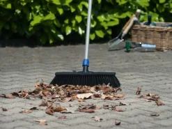 LUX-TOOLS Besen|LUX Straßenbesen Professional 2in1 Elaston mit Stiel