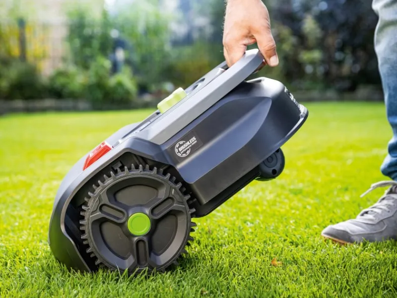 LUX-TOOLS Rasenmäher|Mähroboter A-RMR-300-24 300 m²