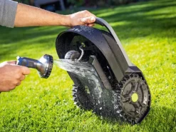 LUX-TOOLS Rasenmäher|Mähroboter A-RMR-300-24 300 m²