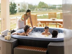 Outdoor Whirlpools|MSpa Comfort Whirlpool mit Hydromassage Tekapo AirJet