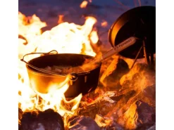 Petromax Campingzubehör|Dutch Oven FT4.5-T Schwarz mit planem Boden 3,5 l