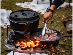 Dutch Oven Set FT9-T-Scrub Schwarz mit planem Boden 7,5 l Ø 23,9 cm*Petromax Hot