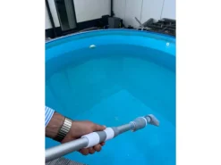 Pool-Handsauger inkl. Akku und Ladegerät Weiß-Grau* Discount