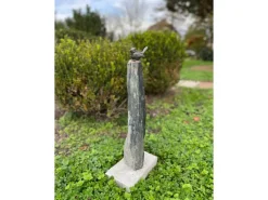 Rottenecker Gartendekoration|Schiefersäule mit Bronze Vogel ca. 55 x 16 x 25 cm