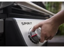 Gasgrill E-310 Spirit 2025 Schwarz 3 Brenner*Weber Outlet